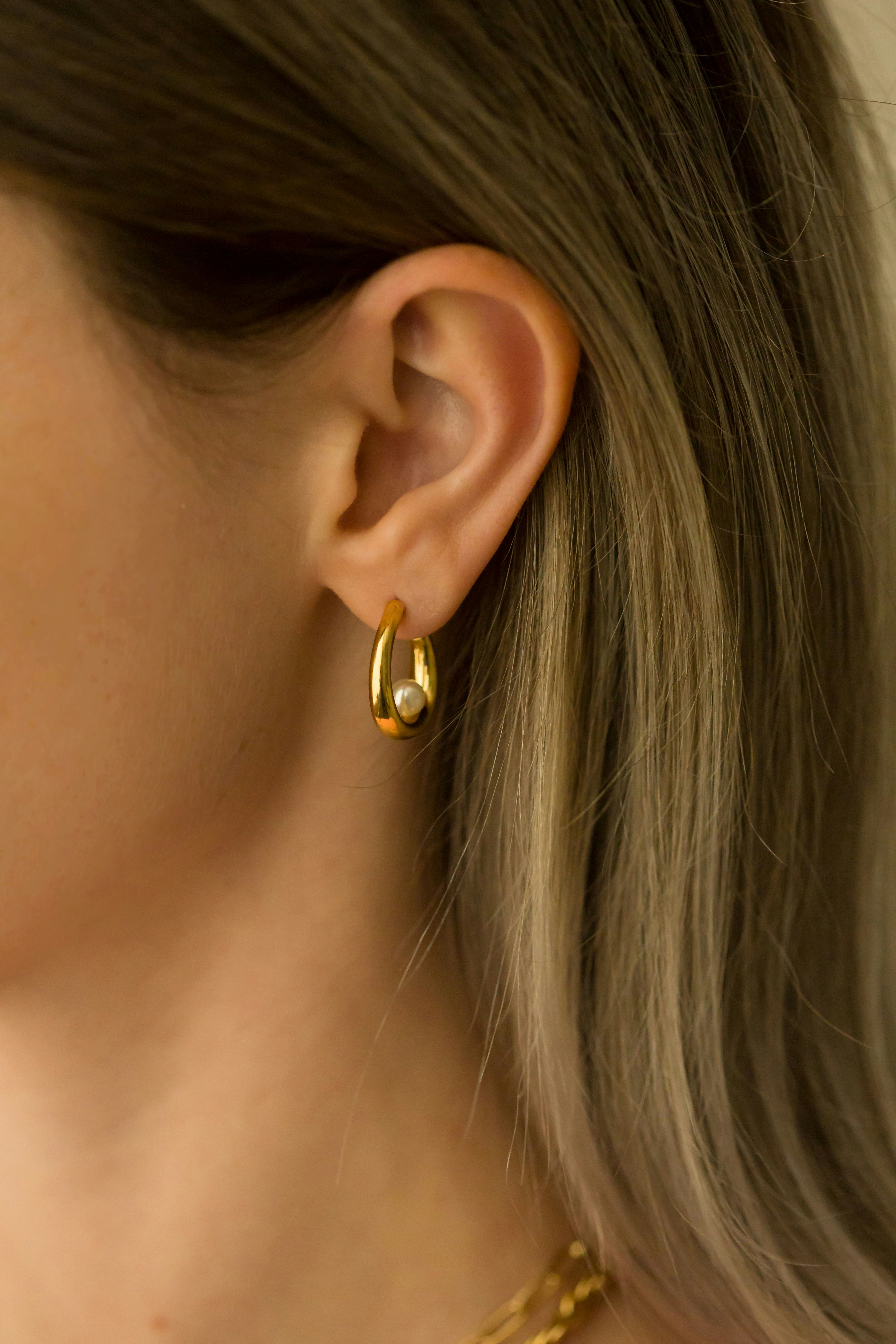 Earrings Collection